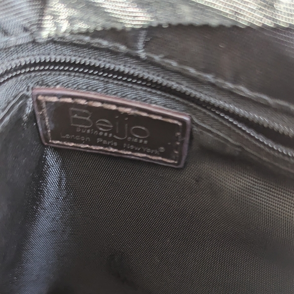 Beijo buckle purse wine maroon color 90s style med shiny unique - Picture 5 of 6